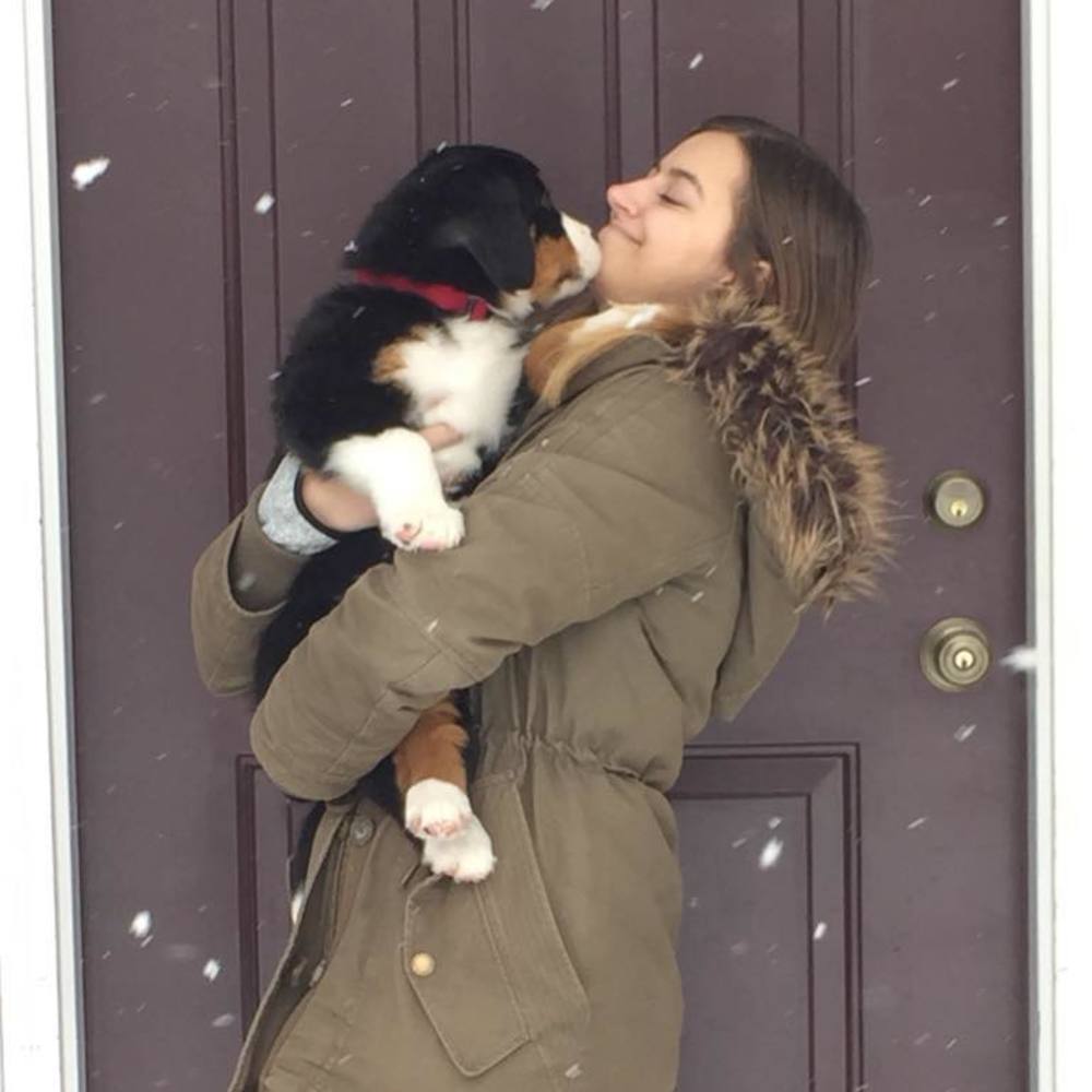 Meet your Posher, Olivia